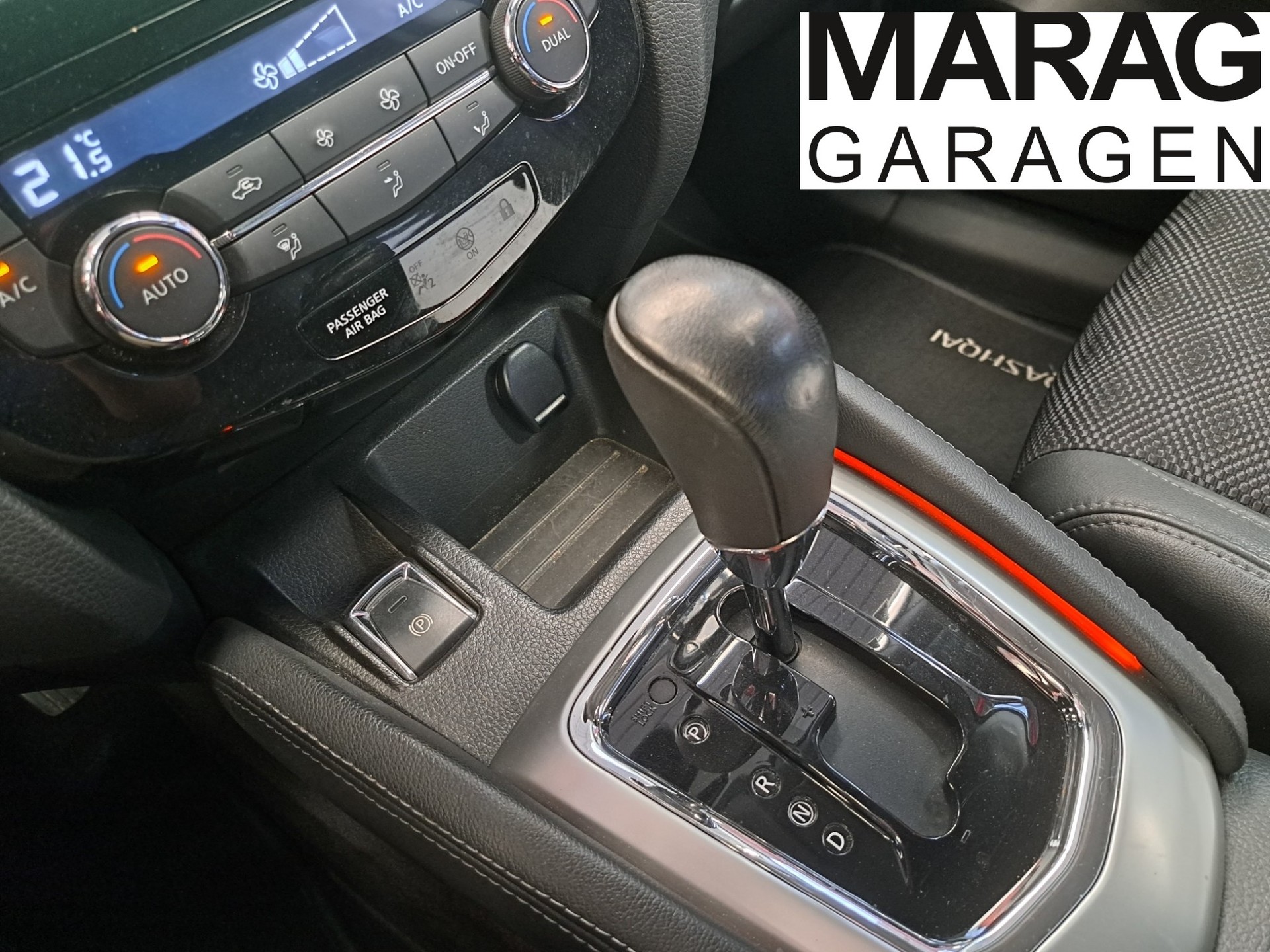NISSAN Qashqai 1.2 DIG-T tekna Xtronic CVT-image-11