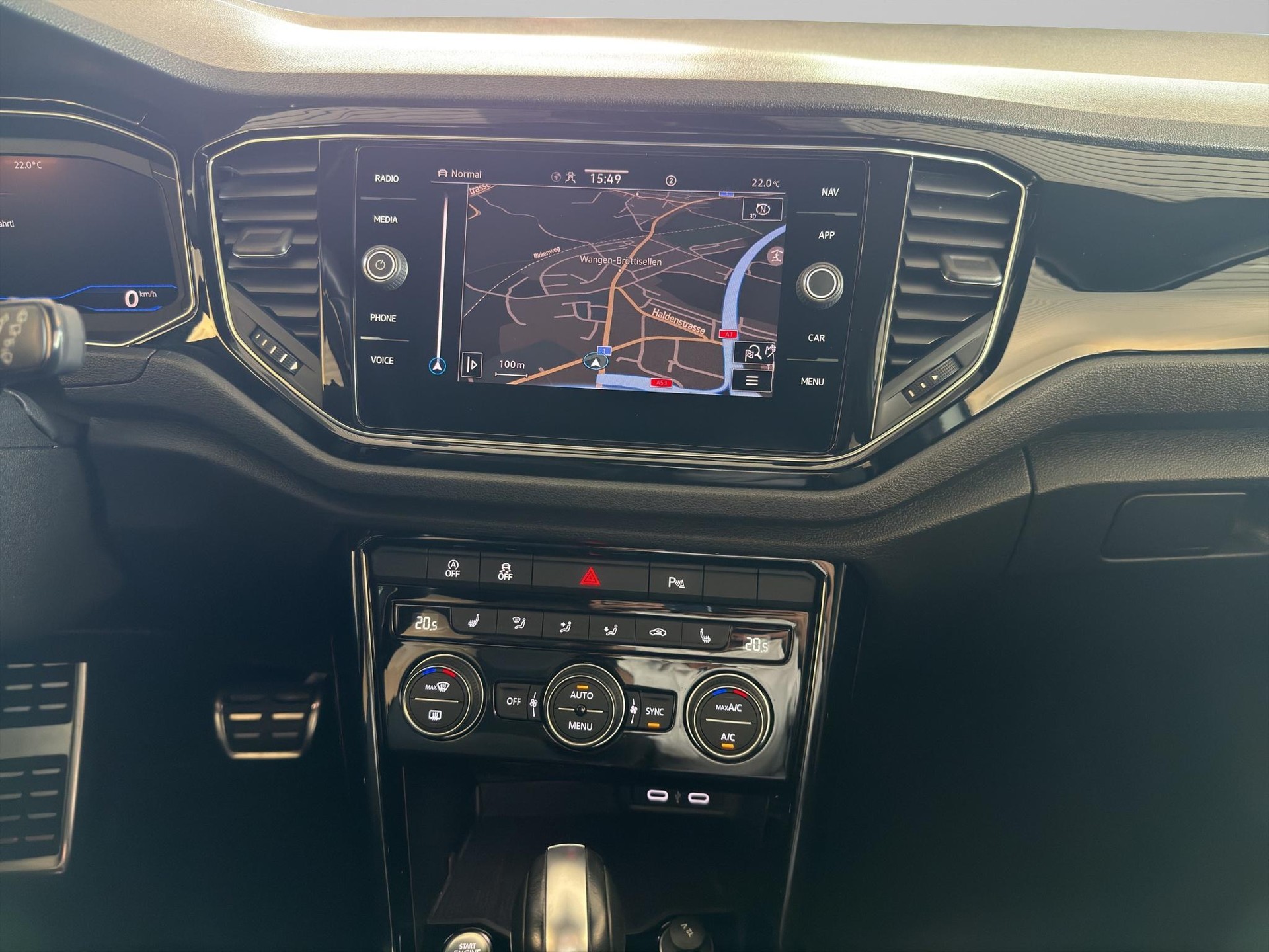VW T-Roc 2.0 TSI R DSG 4motion-image-13