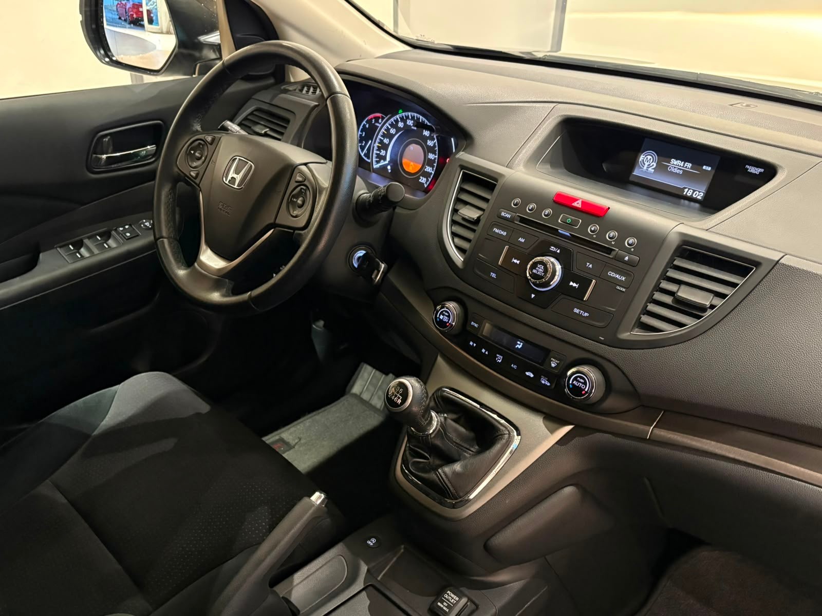 HONDA CR-V 1.6 i-DTEC Comfort 2WD *Frisch ab MFK*-image-6