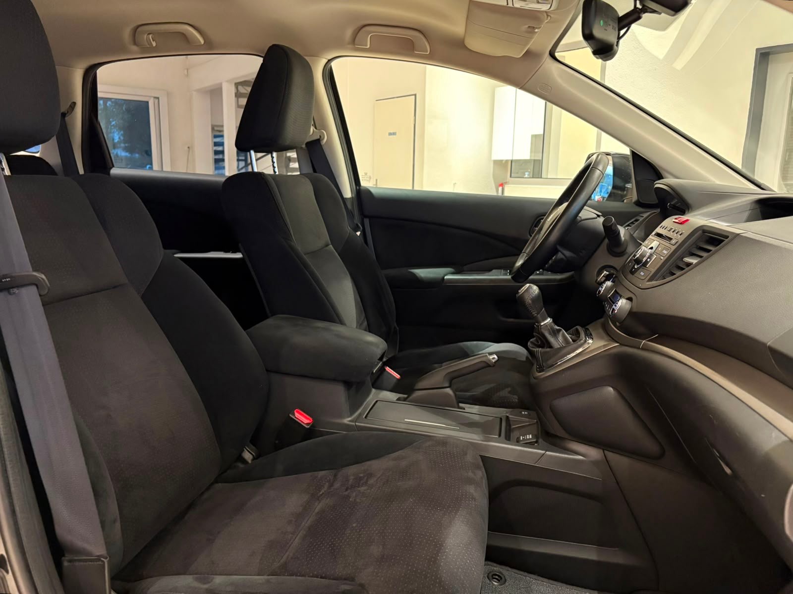 HONDA CR-V 1.6 i-DTEC Comfort 2WD *Frisch ab MFK*-image-5