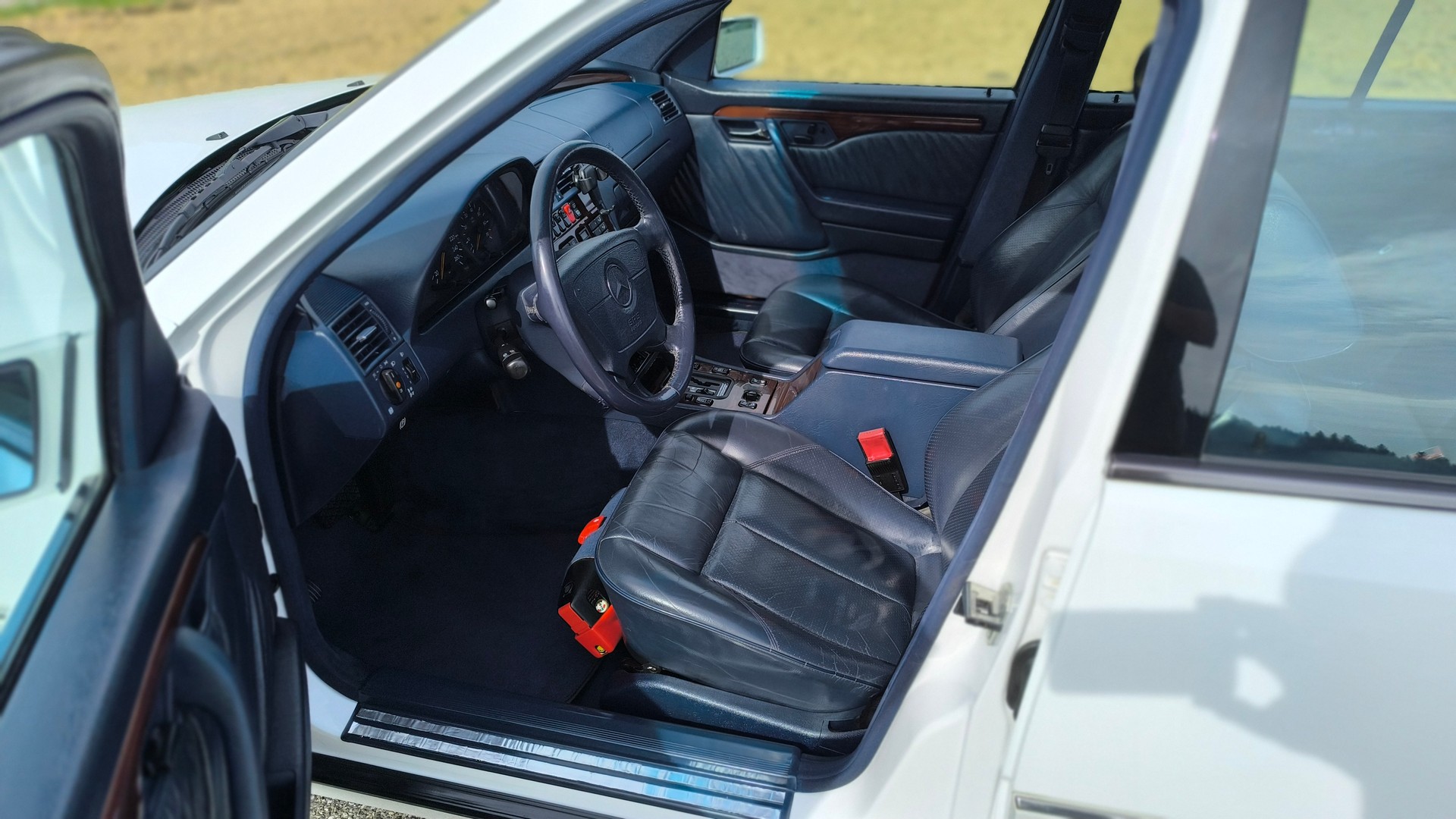 MERCEDES-BENZ C 280-image-3