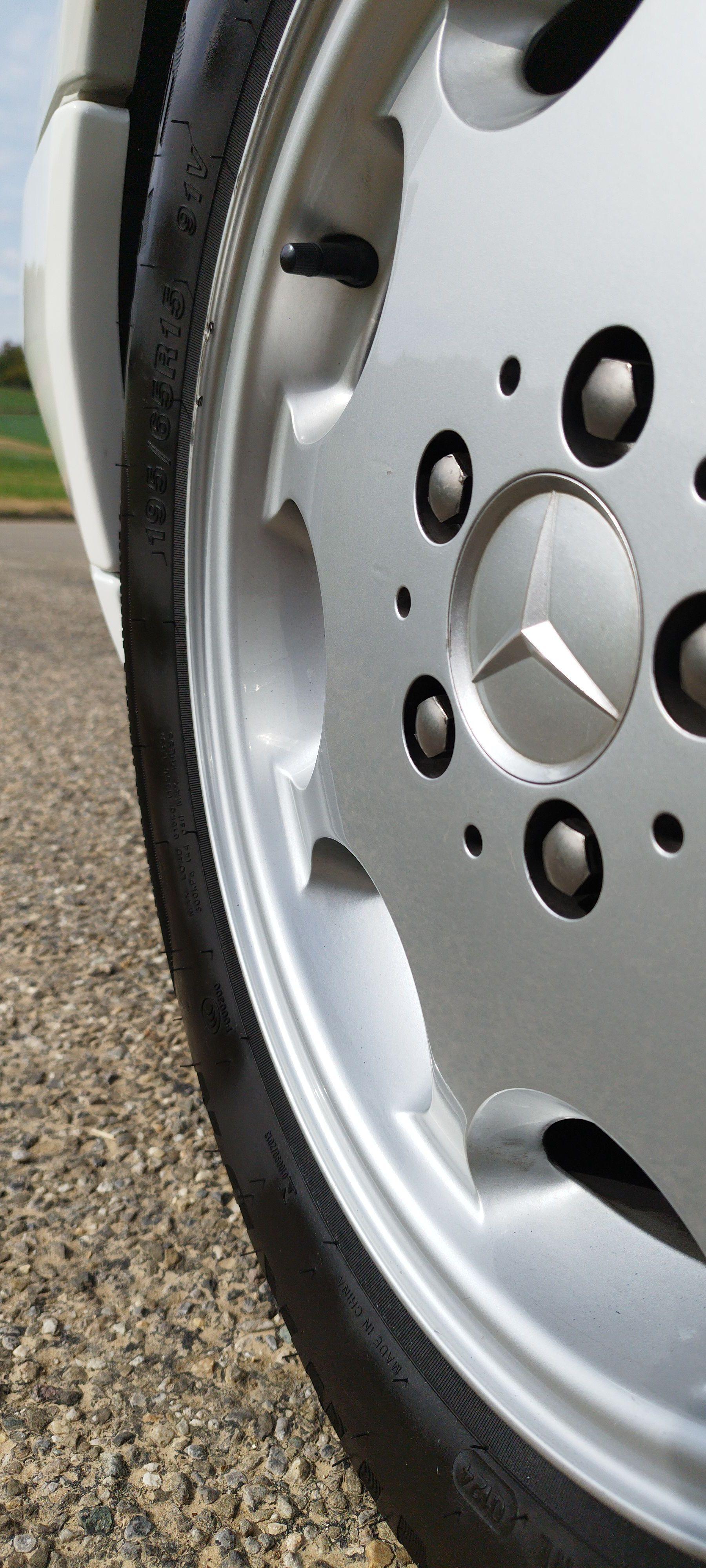 MERCEDES-BENZ C 280-image-13
