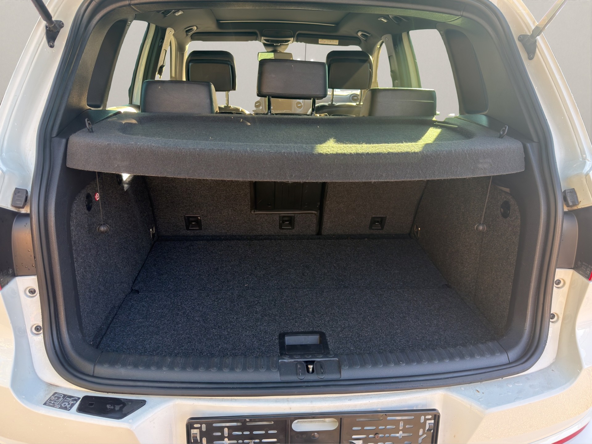 VW Tiguan 2.0 TSI Cup R-Line 4Motion DSG-image-12