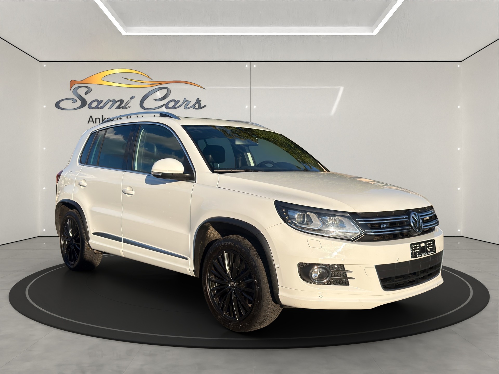 VW Tiguan 2.0 TSI Cup R-Line 4Motion DSG-image-1