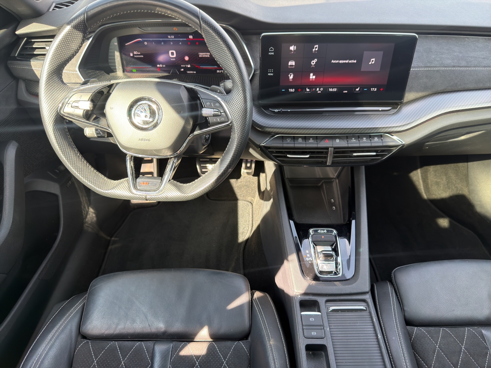 SKODA Octavia Combi 2.0 TDI DSG RS 4x4-image-9