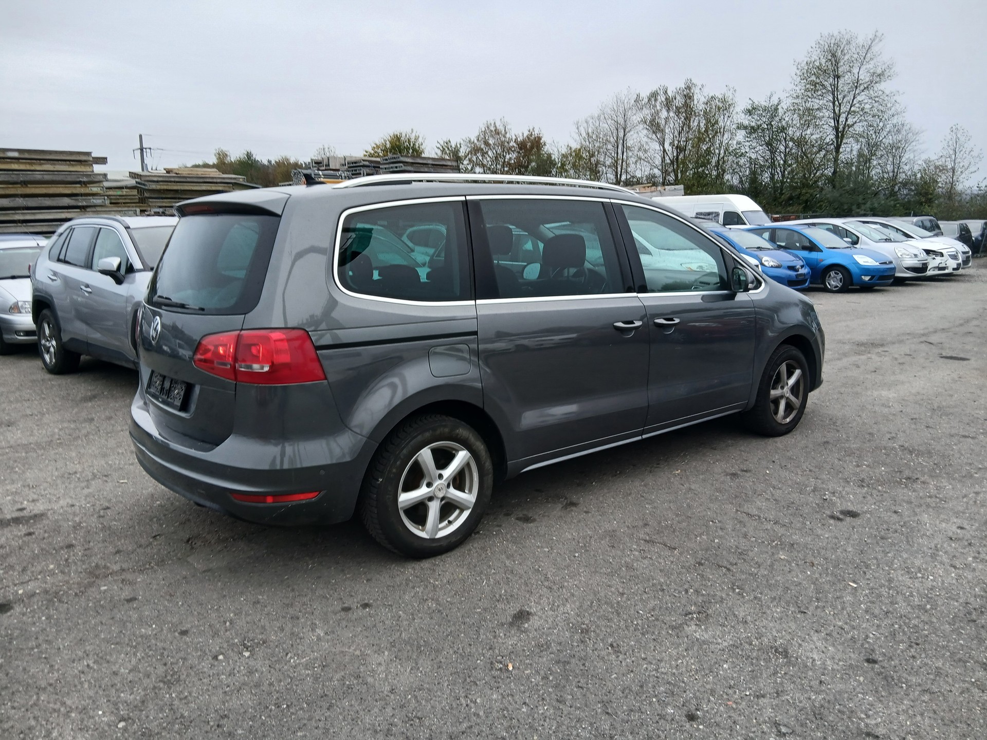 VW Sharan 2.0 TDI BlueMotion Technology Design-image-3