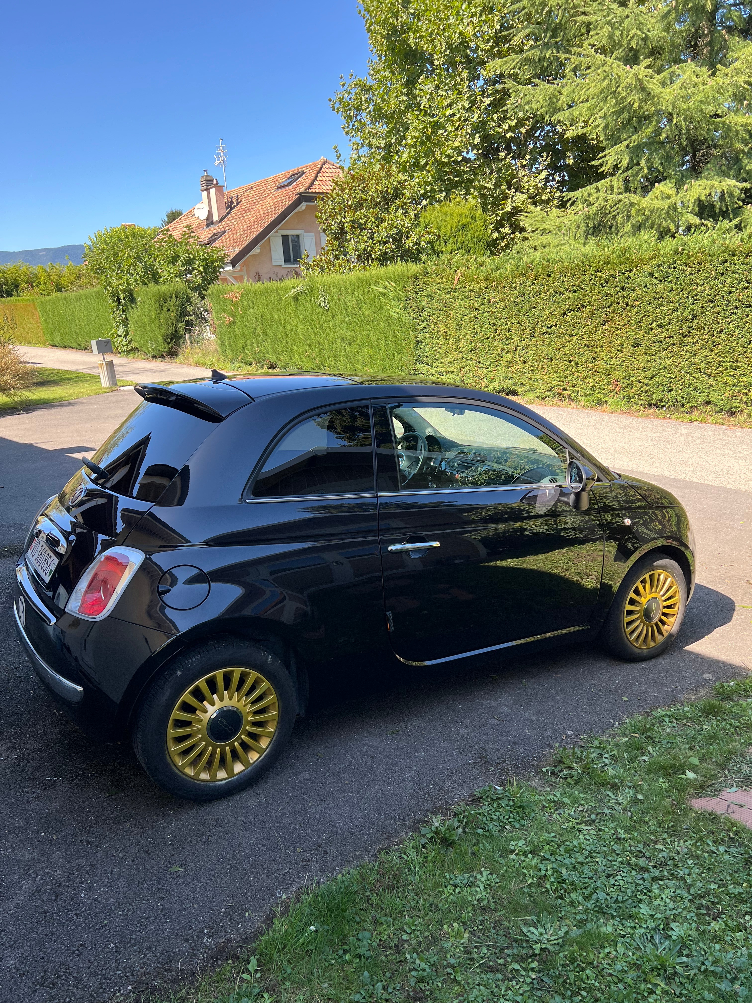 Car photo