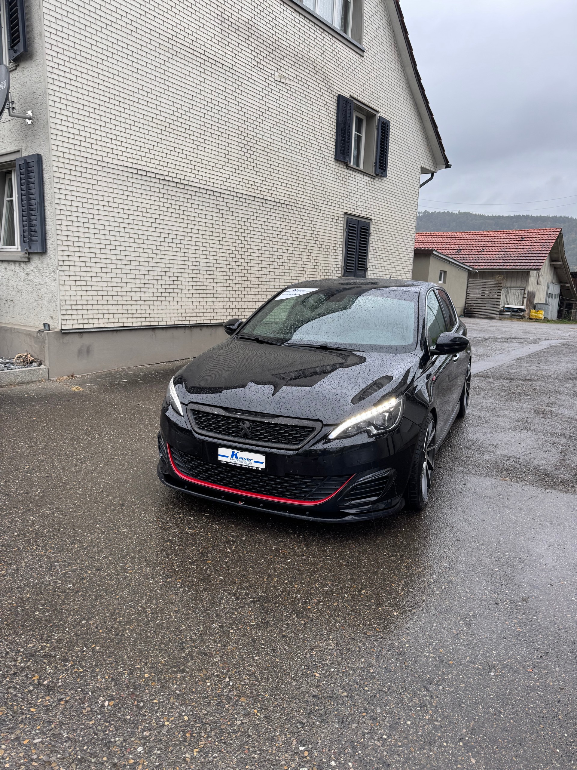 PEUGEOT 308 1.6 GTi-image-1