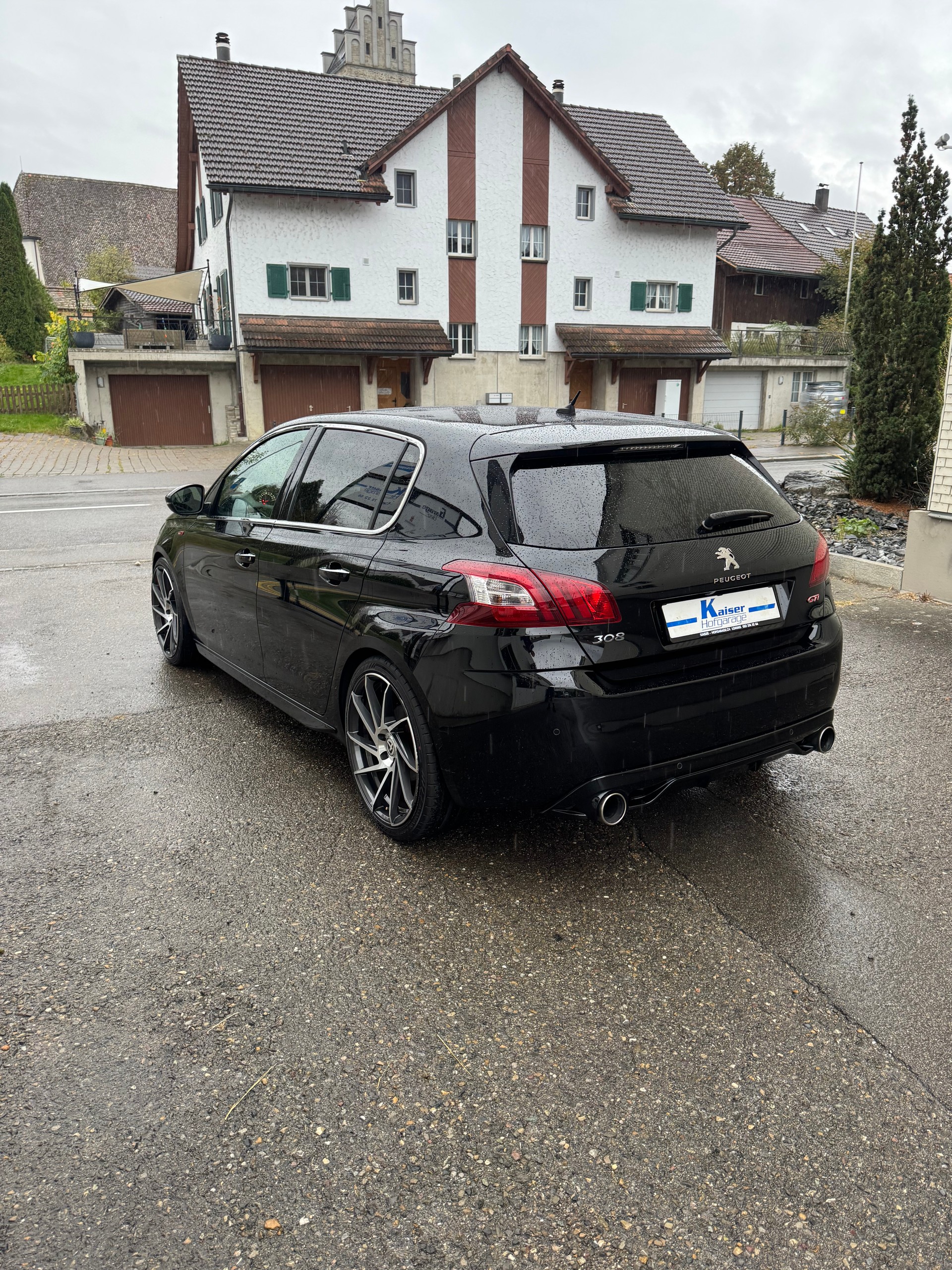 PEUGEOT 308 1.6 GTi-image-3