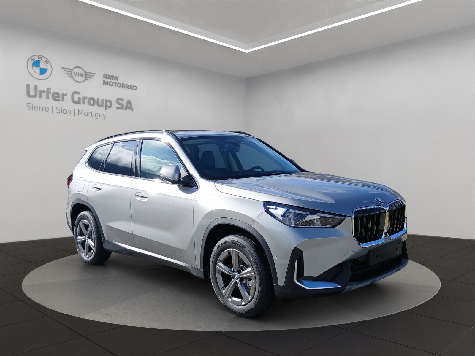 BMW X1 xDrive 20d 48V-image-5