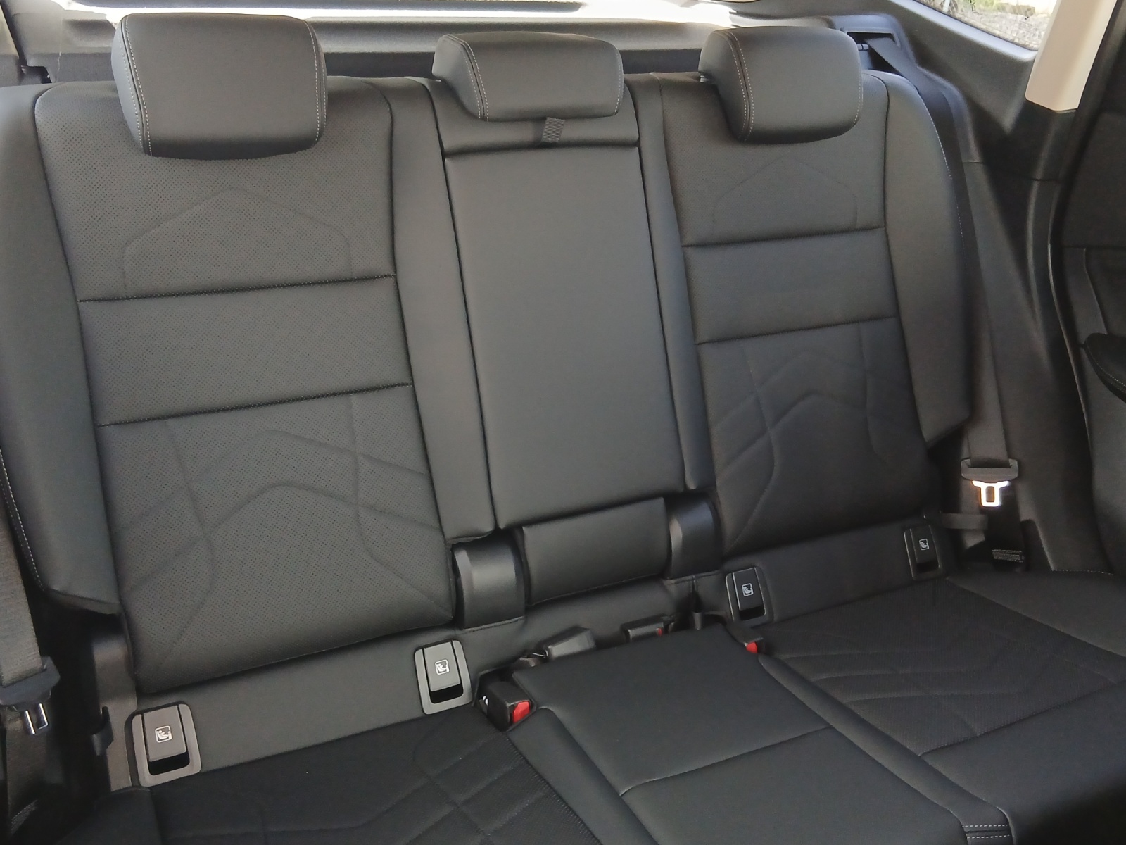 BMW X1 xDrive 20d 48V-image-16