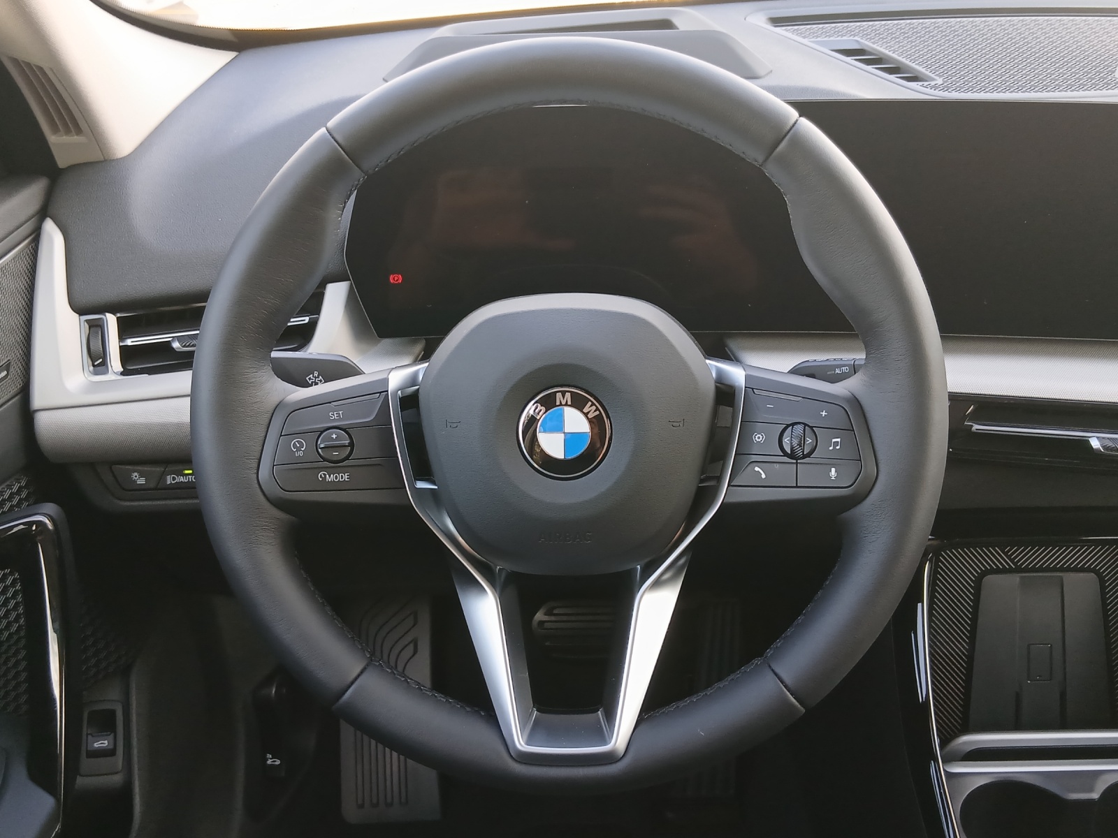 BMW X1 xDrive 20d 48V-image-11