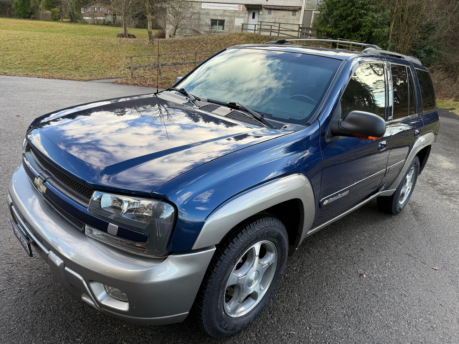 CHEVROLET 4.2 LT Premium-image-0
