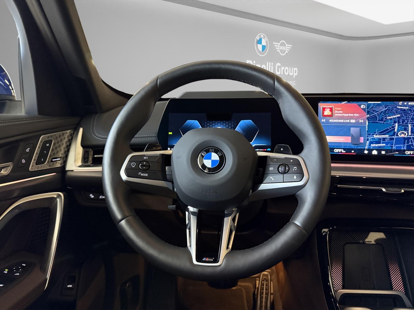 BMW X1 23i xDrive M-SportPaket-image-12