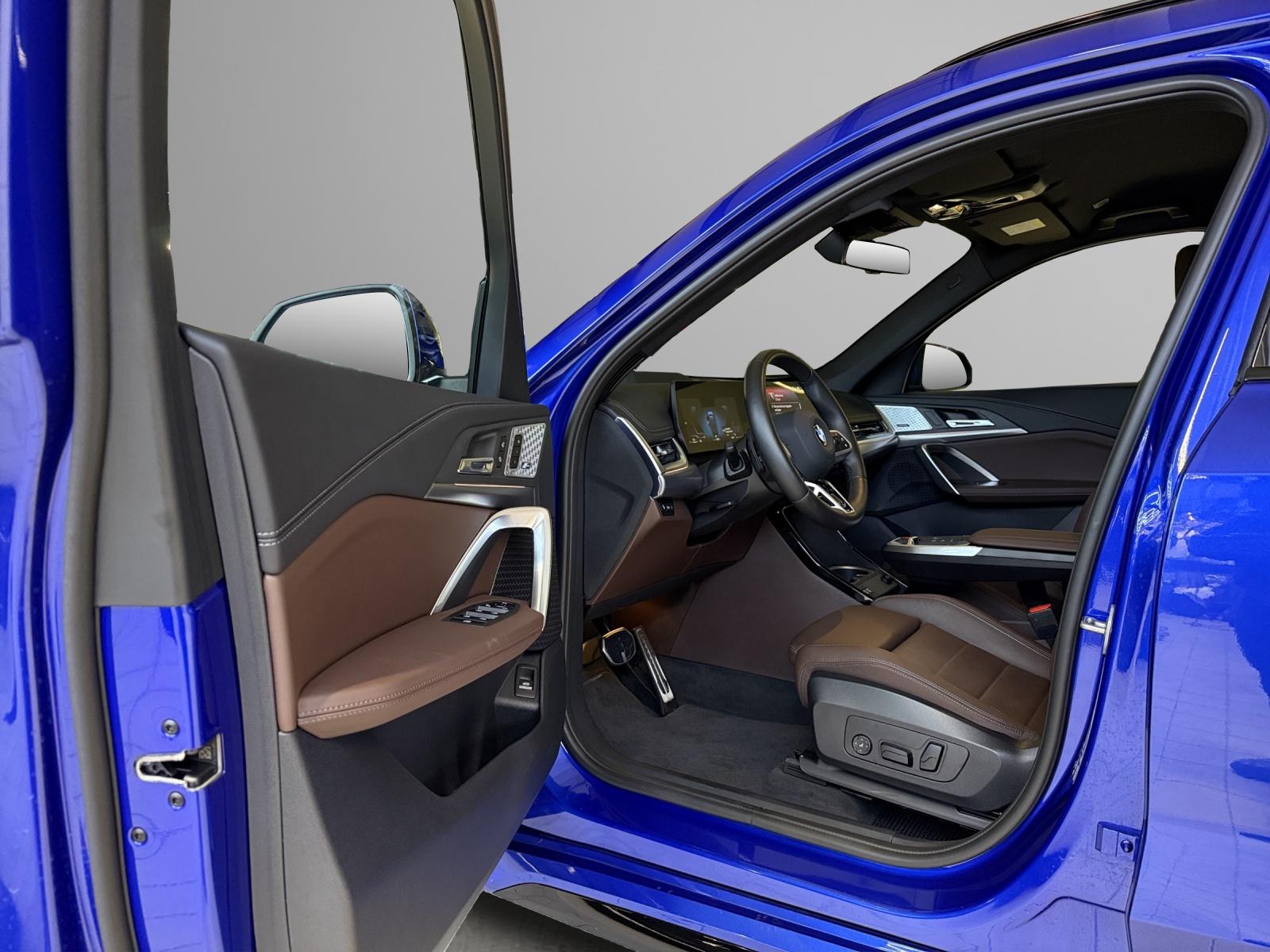 BMW X1 23i xDrive M-SportPaket-image-9