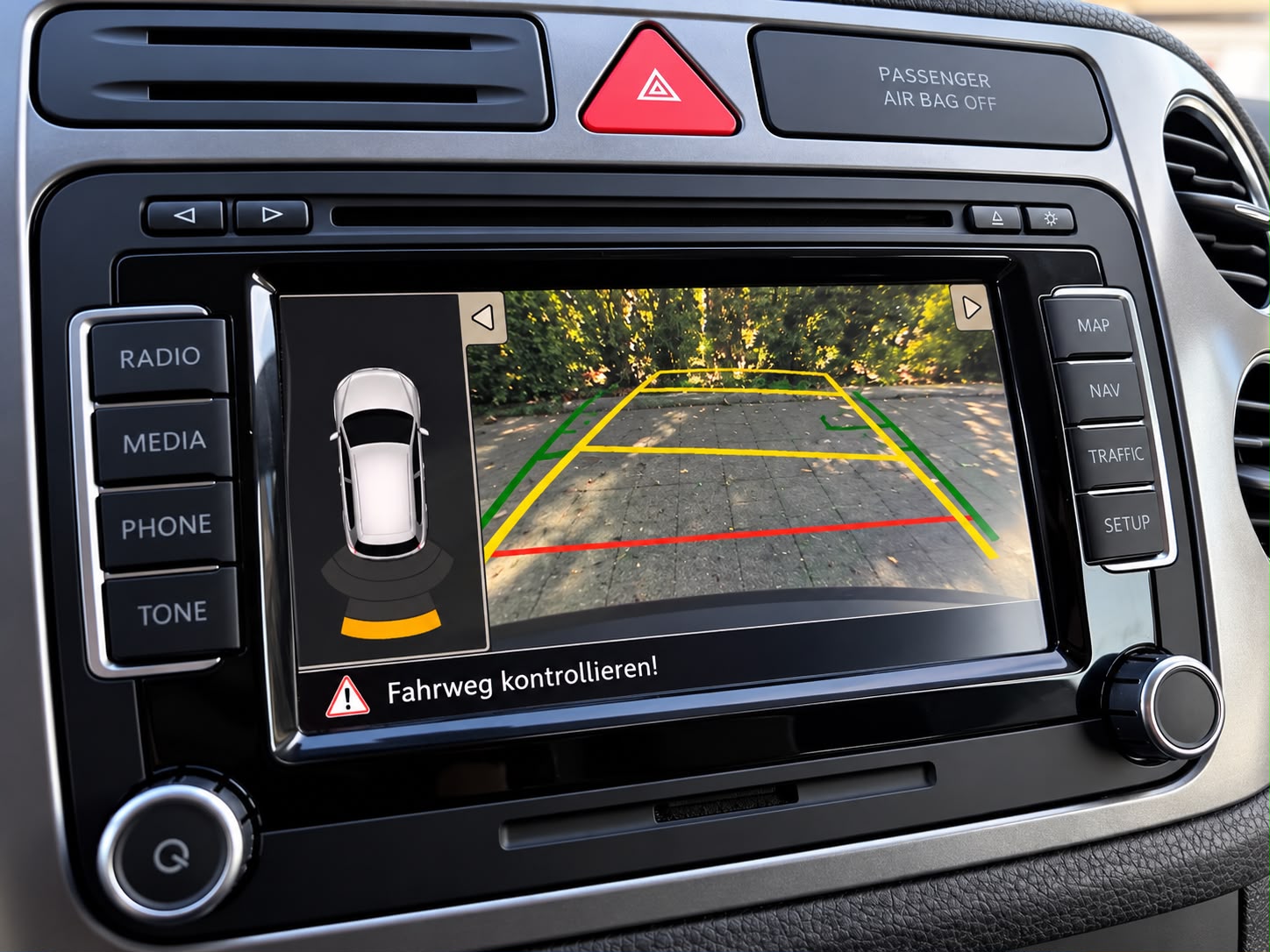 VW Tiguan 2.0 TDI Sport&Style DSG-image-16