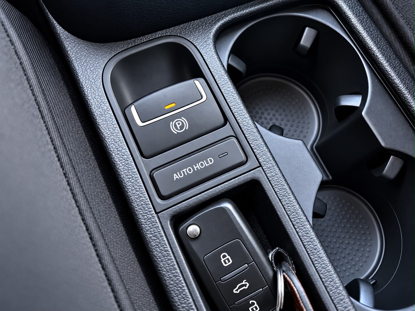 VW Tiguan 2.0 TDI Sport&Style DSG-image-14