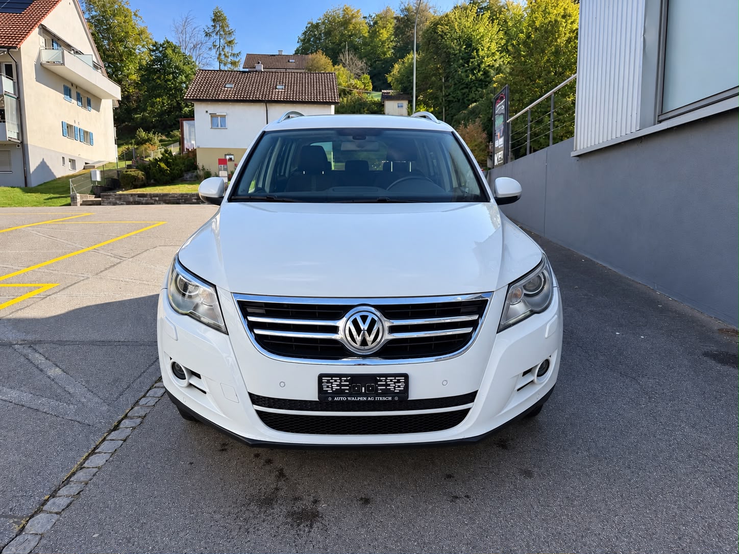 VW Tiguan 2.0 TDI Sport&Style DSG-image-6