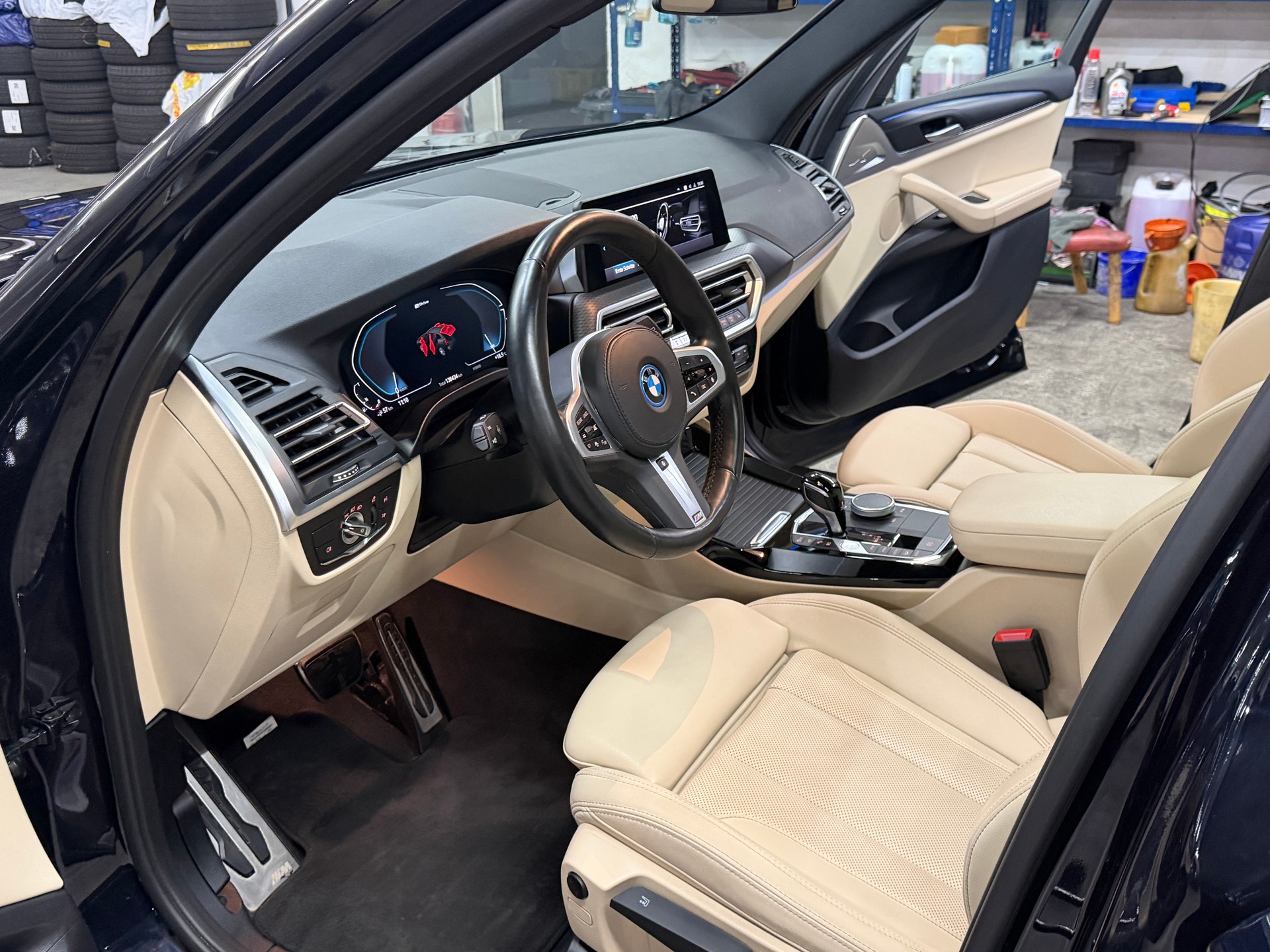 BMW X3 xDrive 30e M Sport Edition-image-6