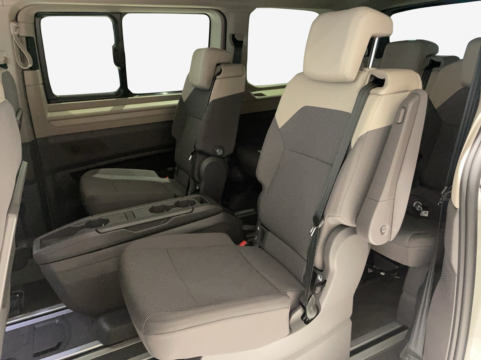 VW Multivan 2.0 TDI Trend Liberty DSG-image-11