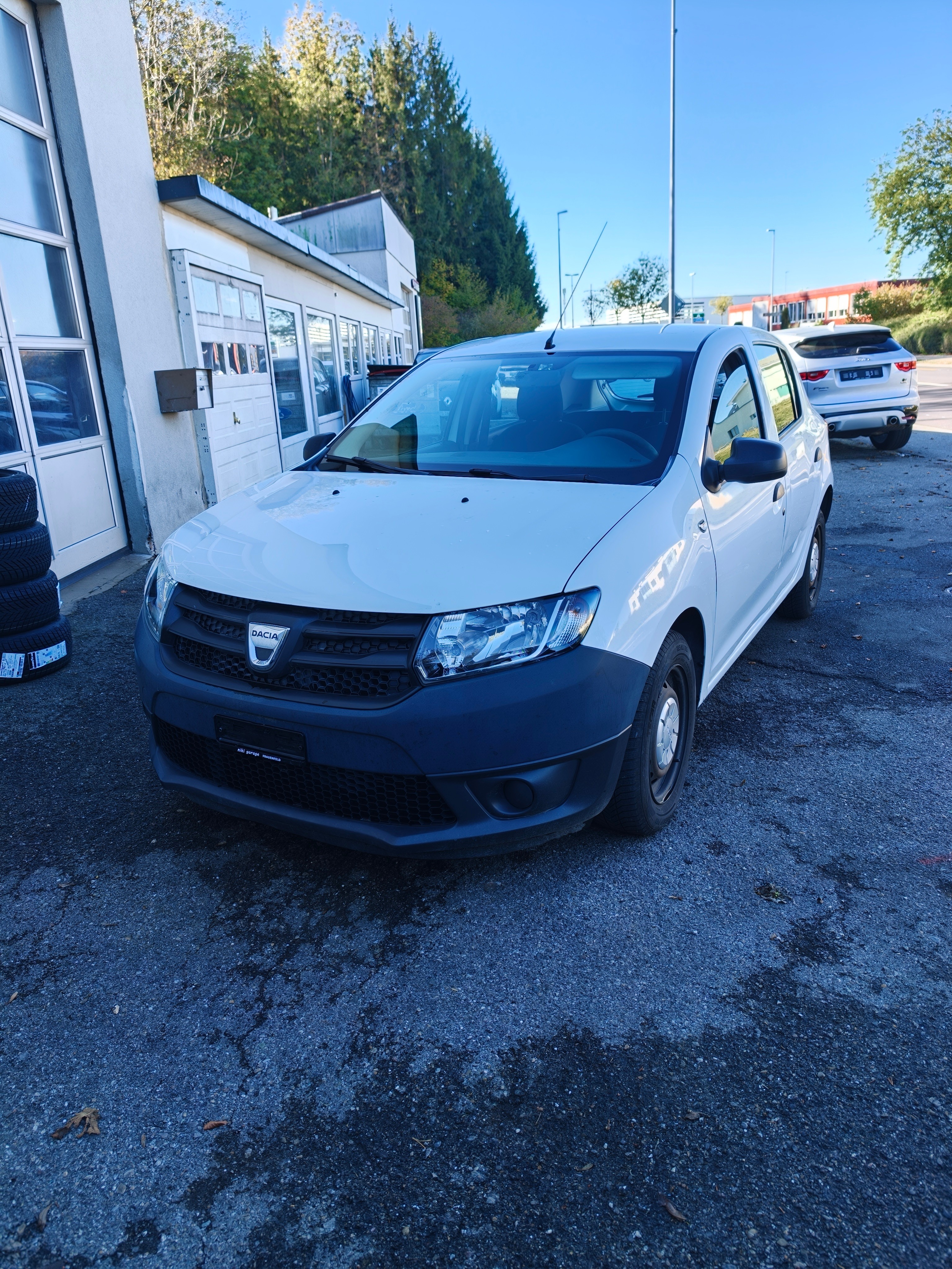 Car photo