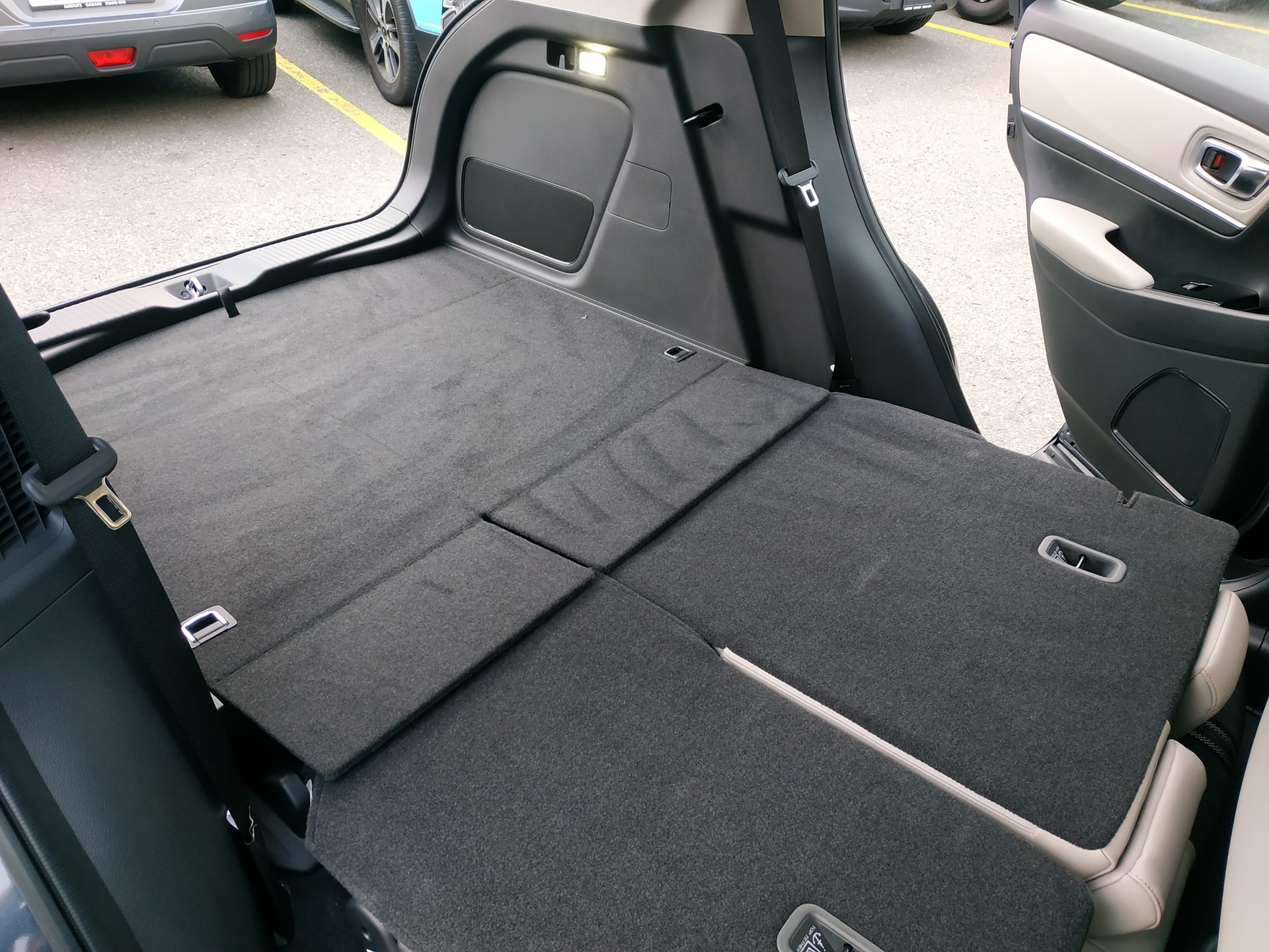 HONDA HR-V 1.5i-MMD Advance Style CVT Automat-image-19