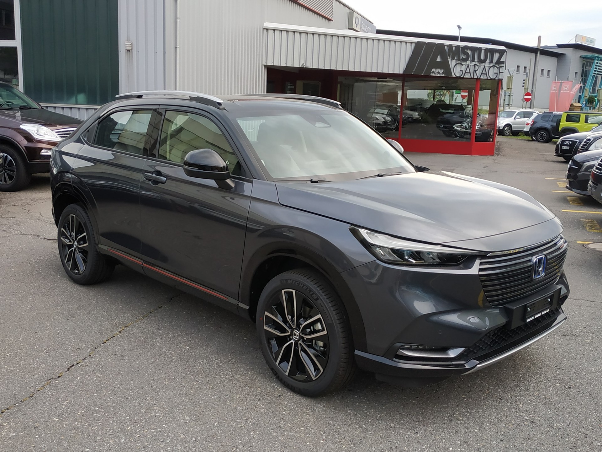 HONDA HR-V 1.5i-MMD Advance Style CVT Automat-image-1