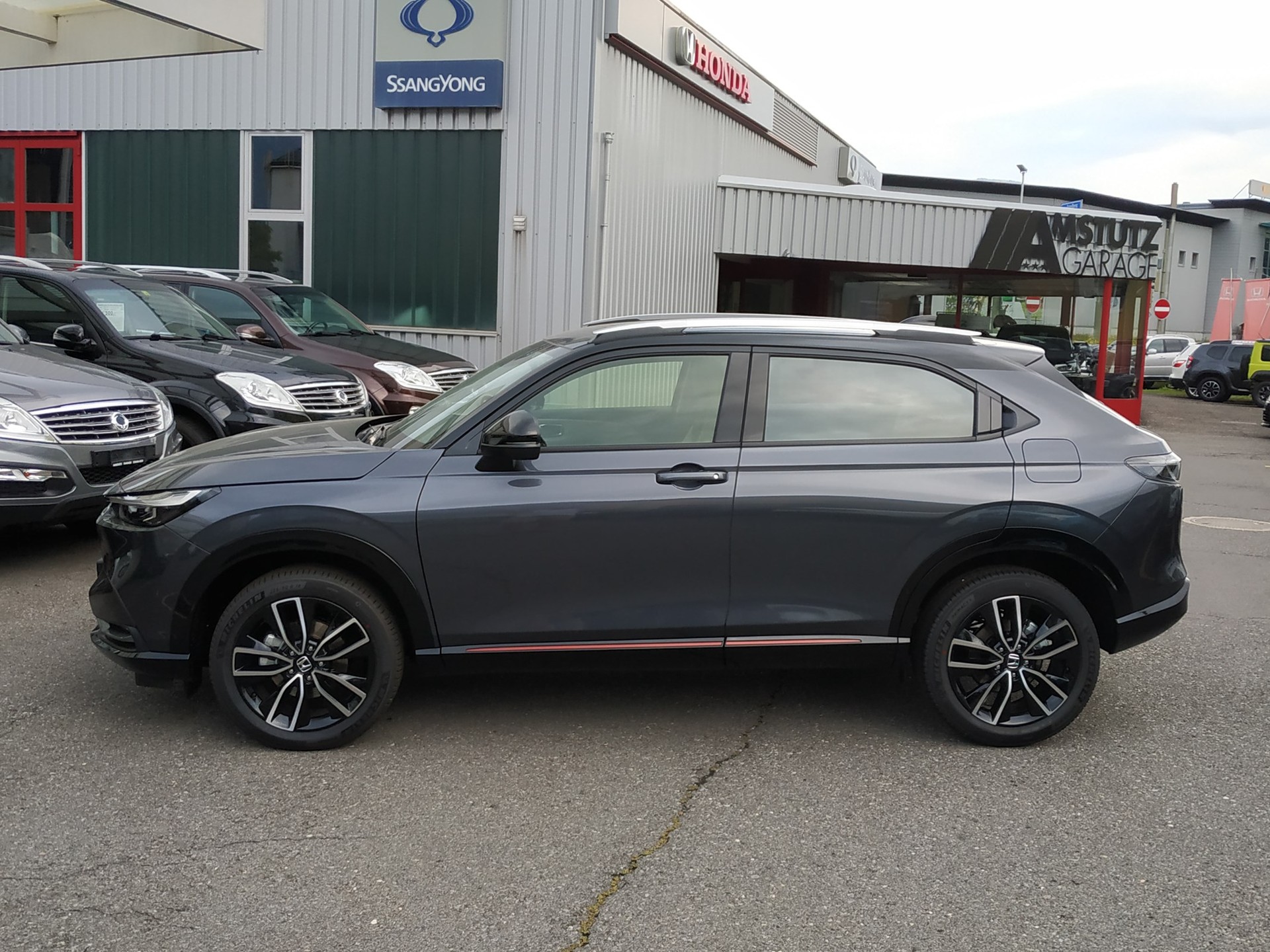 HONDA HR-V 1.5i-MMD Advance Style CVT Automat-image-5