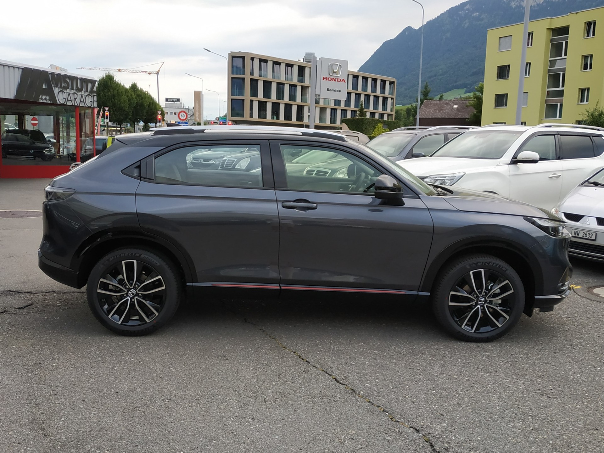 HONDA HR-V 1.5i-MMD Advance Style CVT Automat-image-7