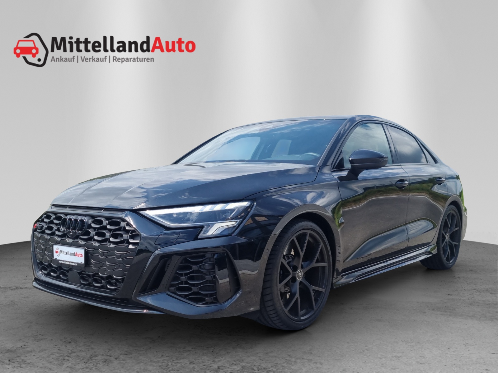 AUDI RS3 Limousine 2.5 TSI quattro S-tronic-image-0