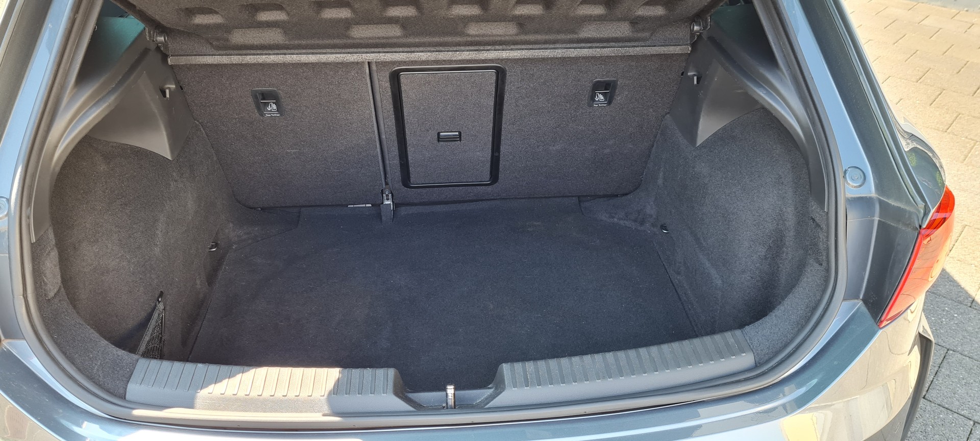 SEAT Leon 2.0 TSI Cupra R DSG-image-7