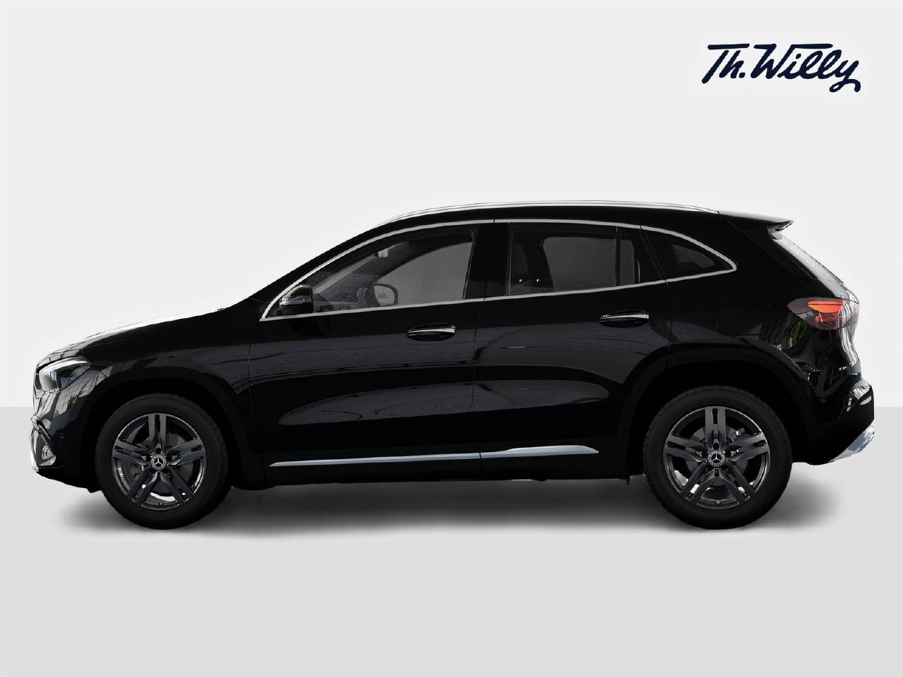 MERCEDES-BENZ GLA 180 Progressive-image-1