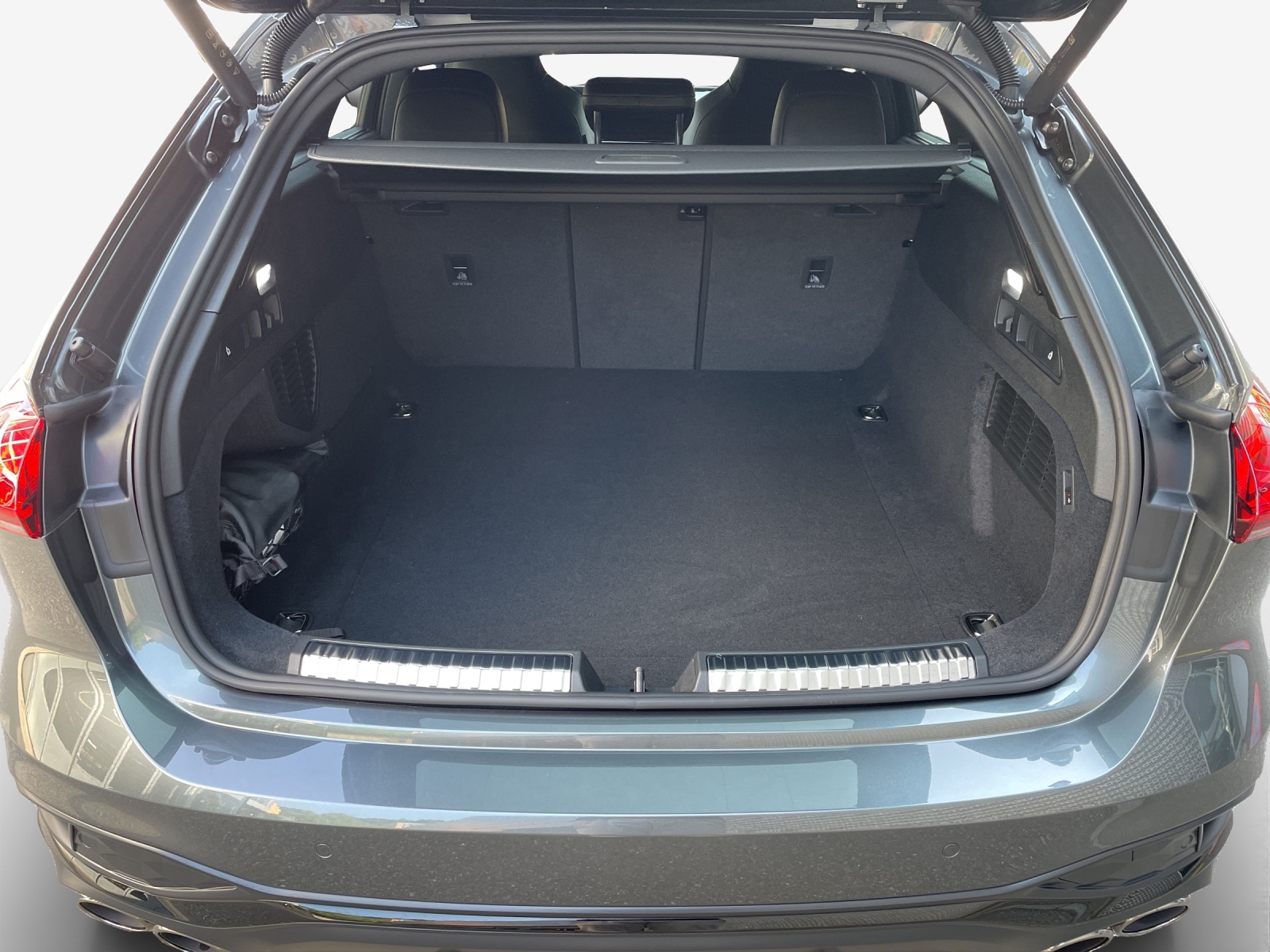 AUDI S5 Avant TFSI quattro S tronic-image-12