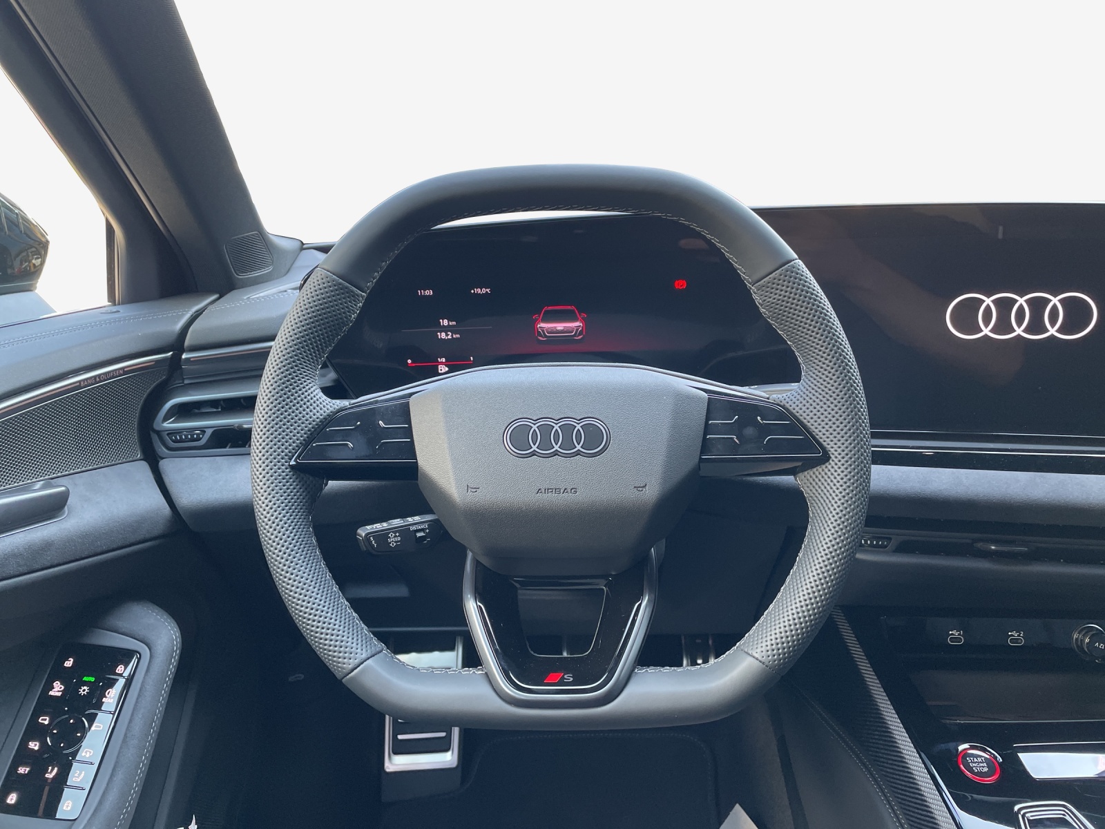 AUDI S5 Avant TFSI quattro S tronic-image-9
