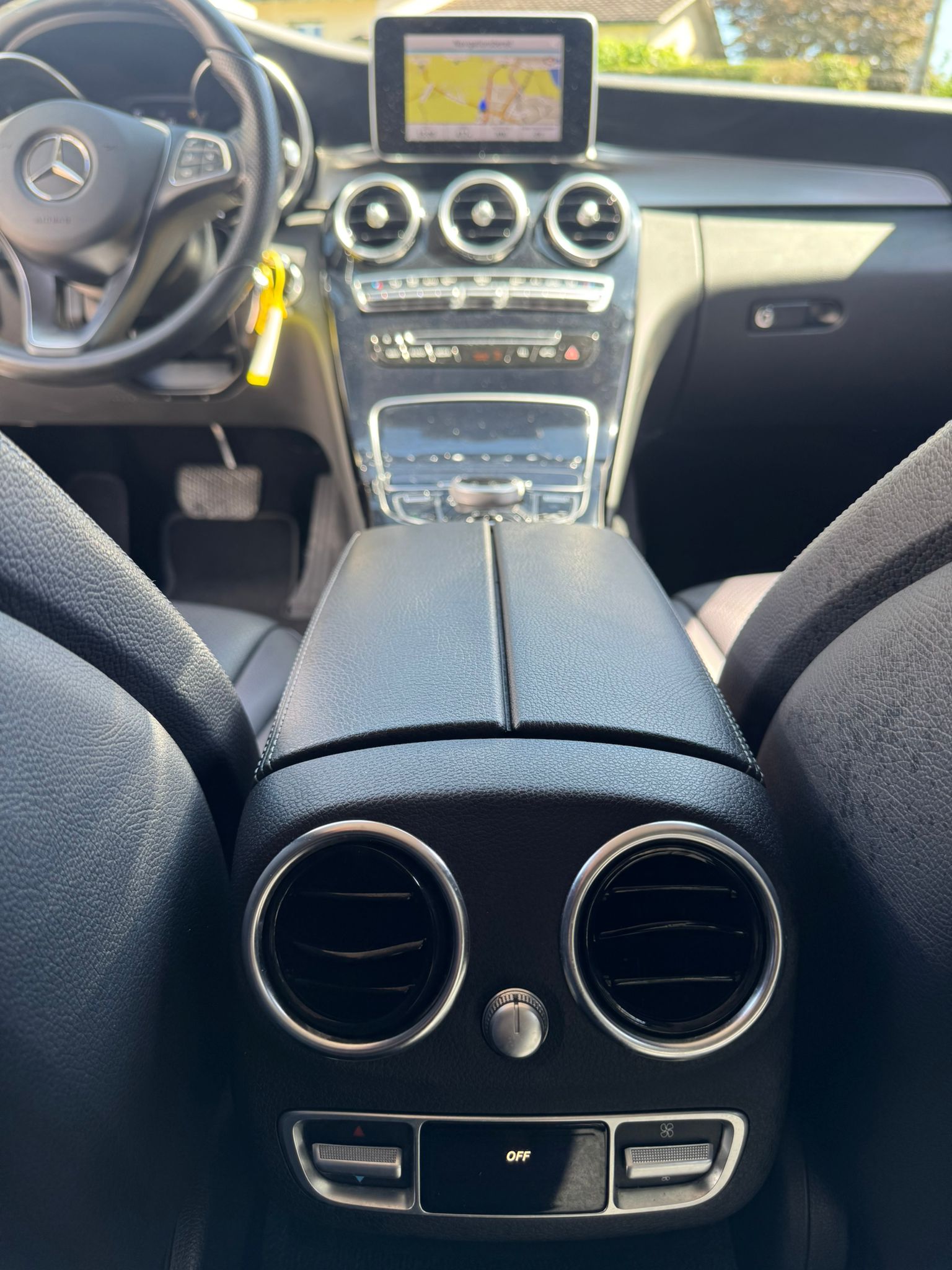 MERCEDES-BENZ C 250 BlueTEC Avantgarde 4Matic 7G-Tronic-image-14