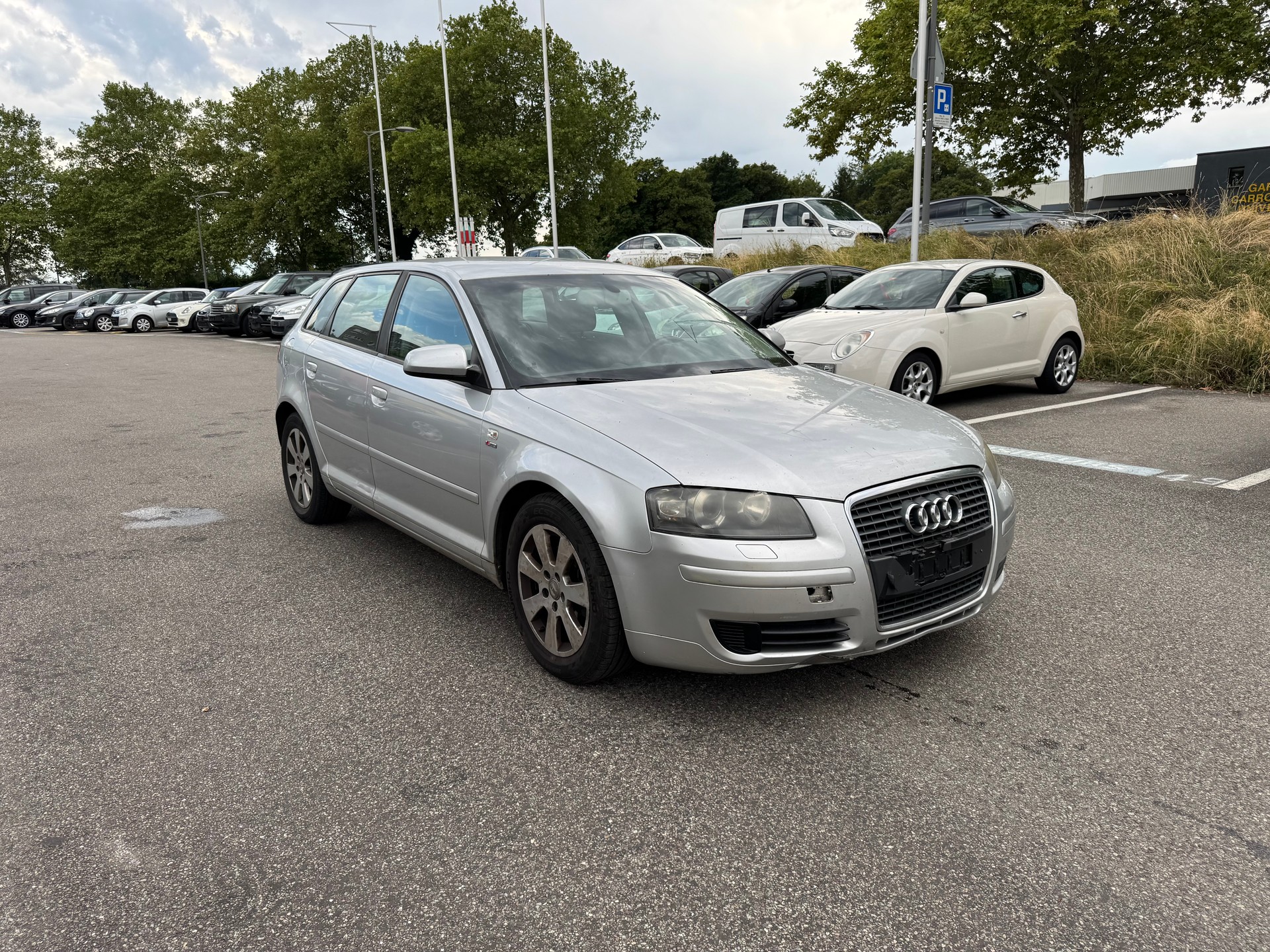 AUDI A3 Sportback 2.0 FSI Ambition-image-3