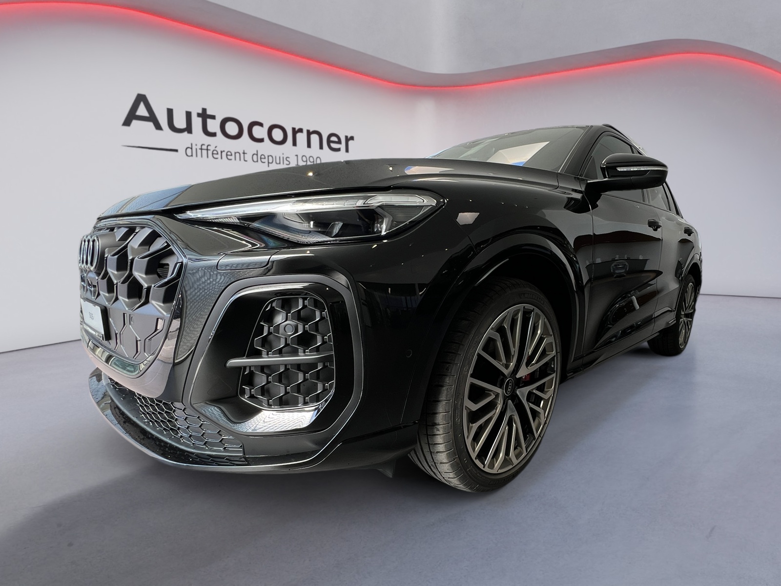 AUDI SQ5 TFSI quattro S-tronic-image-6