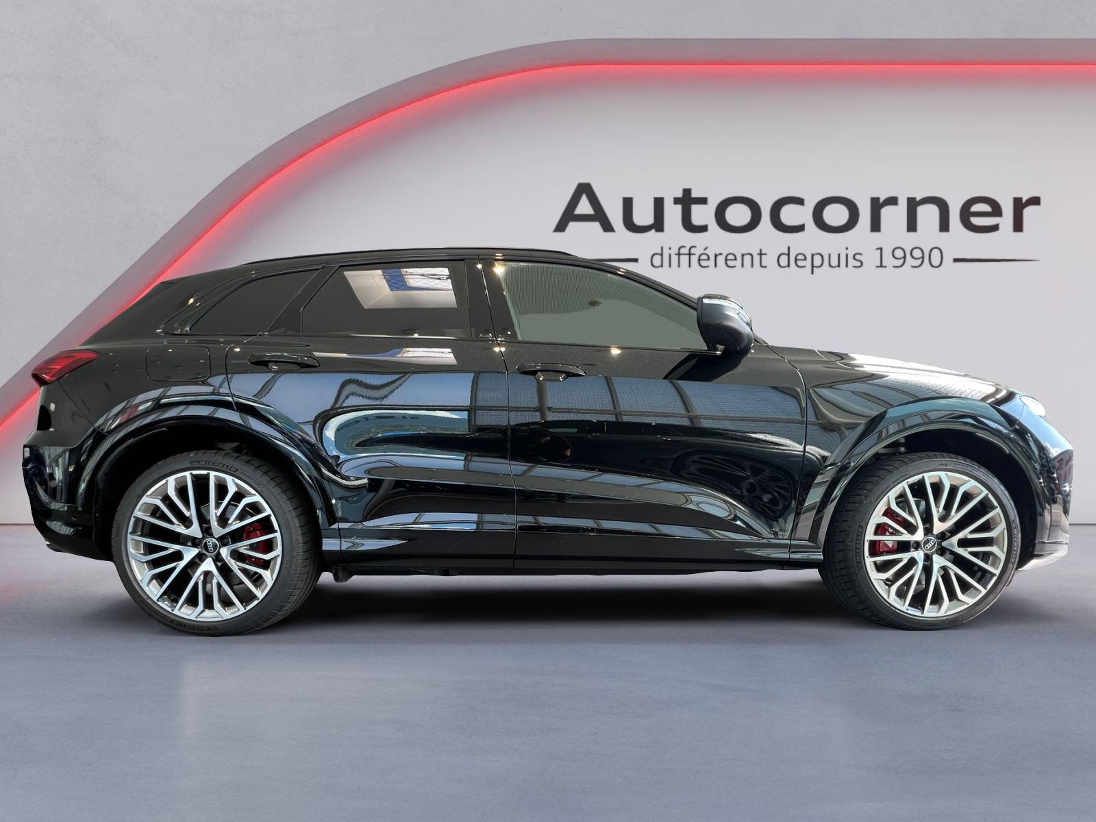 AUDI SQ5 TFSI quattro S-tronic-image-5