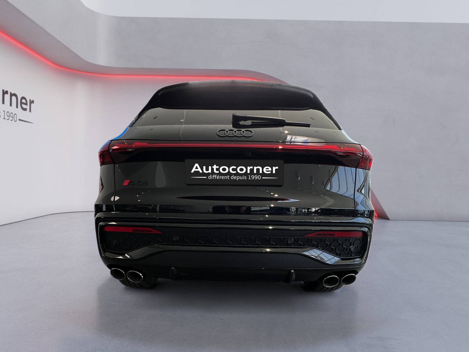 AUDI SQ5 TFSI quattro S-tronic-showroom-element-3