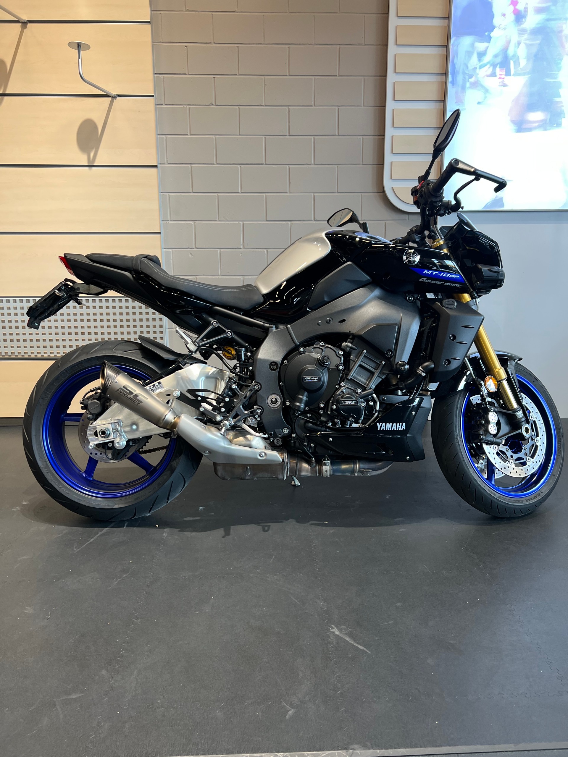 YAMAHA MT-10SP