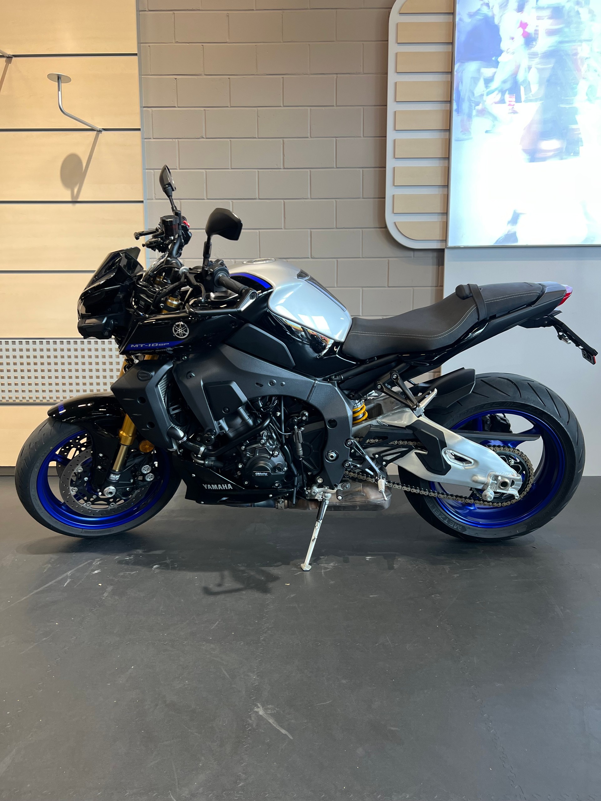YAMAHA MT-10SP-image-2