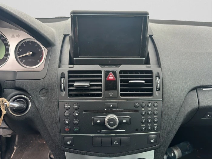 MERCEDES-BENZ C 200 Kompressor Avantgarde-image-10