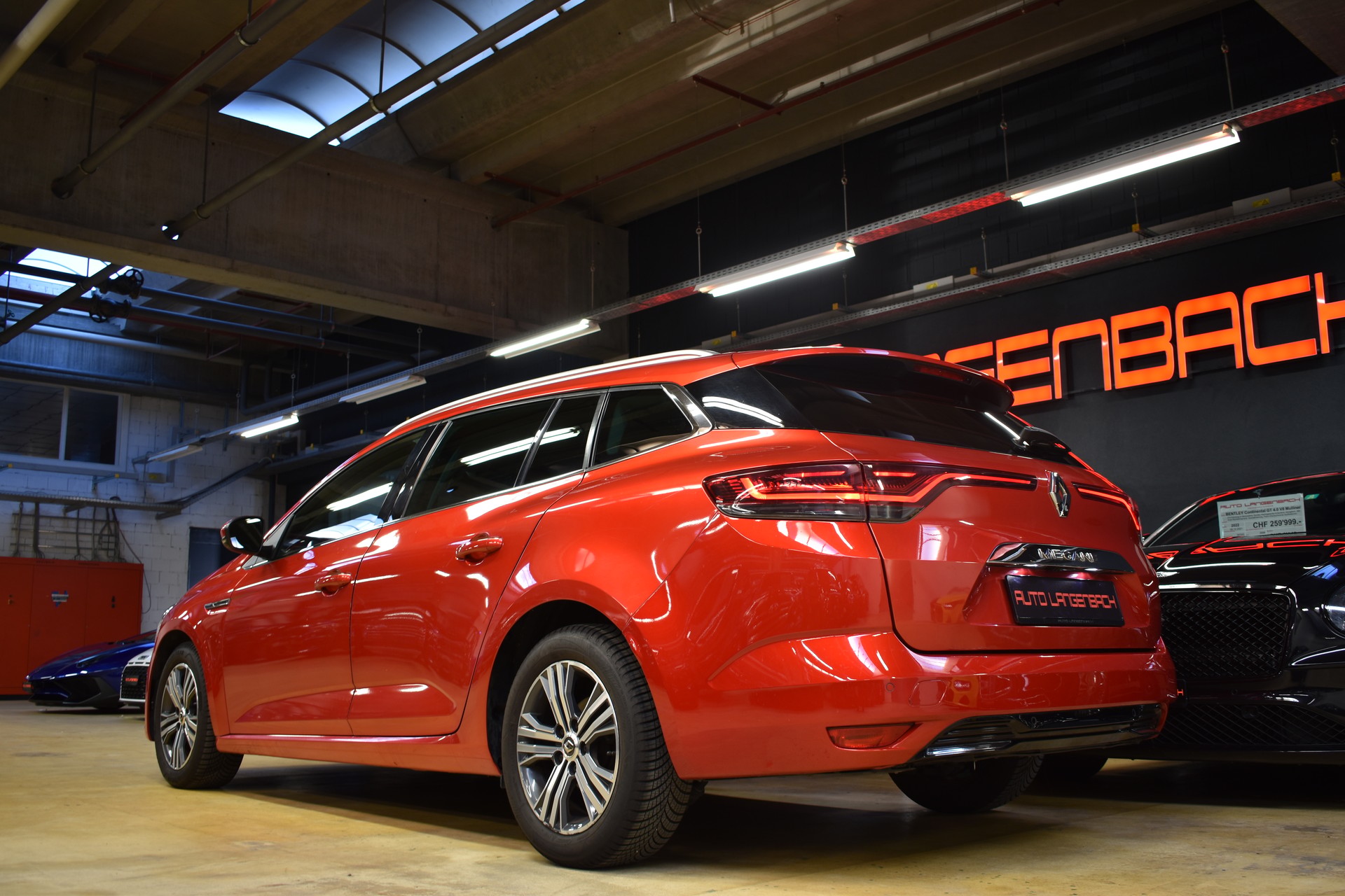 RENAULT Mégane Grandtour 1.5 dCi GT EDC Sports-Line - New Modell 2021-image-11