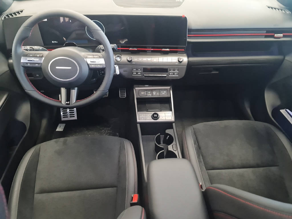 HYUNDAI Kona 1.6 GDi Hybrid N-Line-image-6