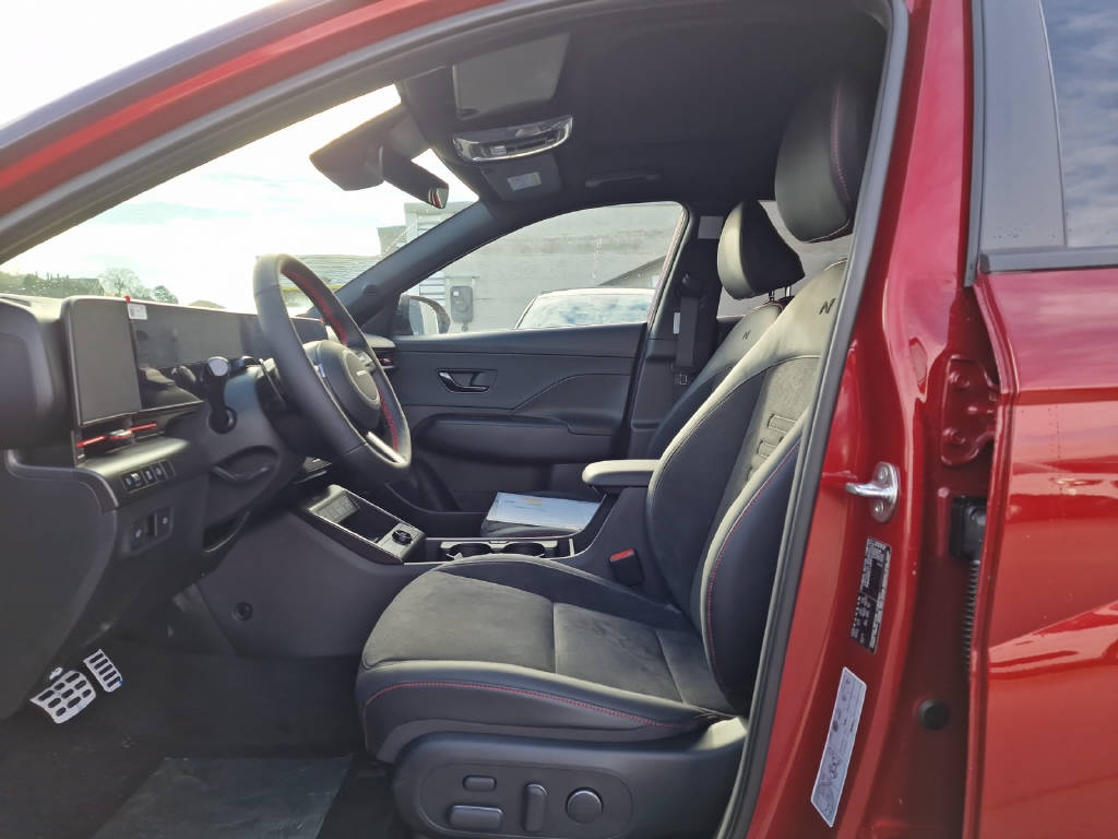 HYUNDAI Kona 1.6 GDi Hybrid N-Line-image-9
