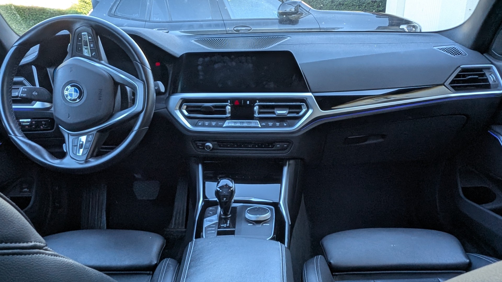 BMW 330i xDrive touring Steptronic-image-4