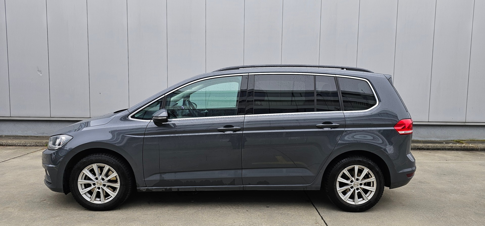 VW Touran 1.5 TSI EVO Comfortline DSG 7-Plätzer-image-2