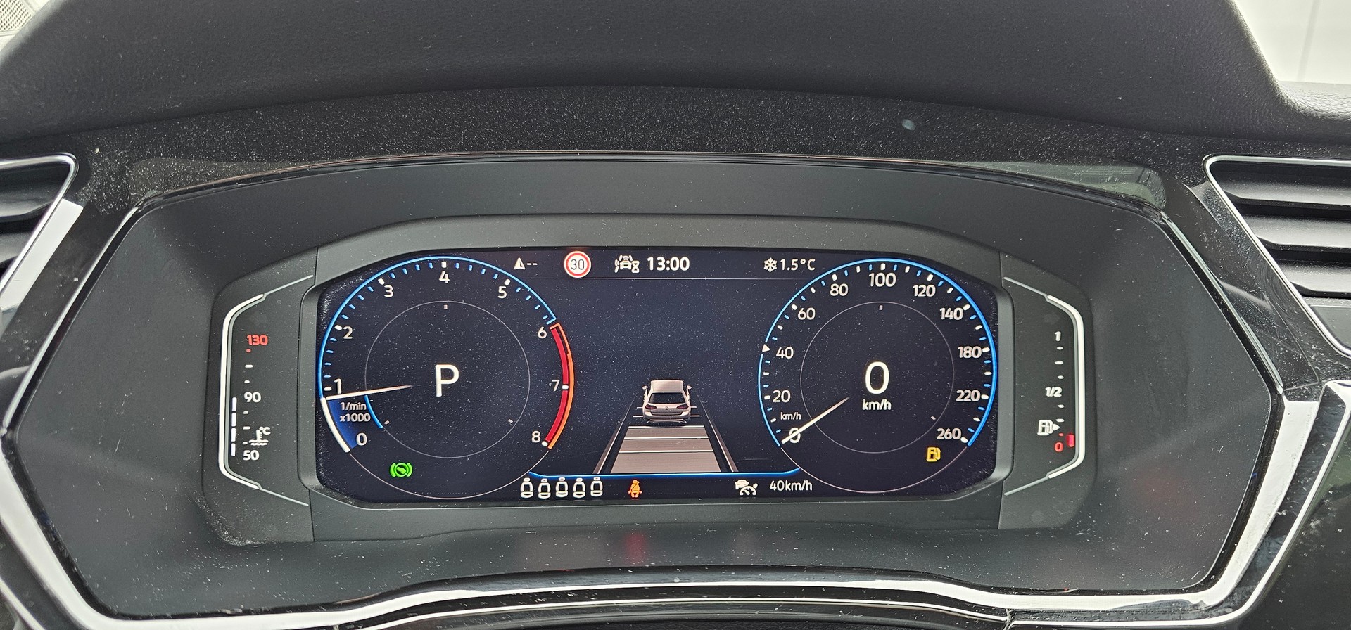 VW Touran 1.5 TSI EVO Comfortline DSG 7-Plätzer-image-4