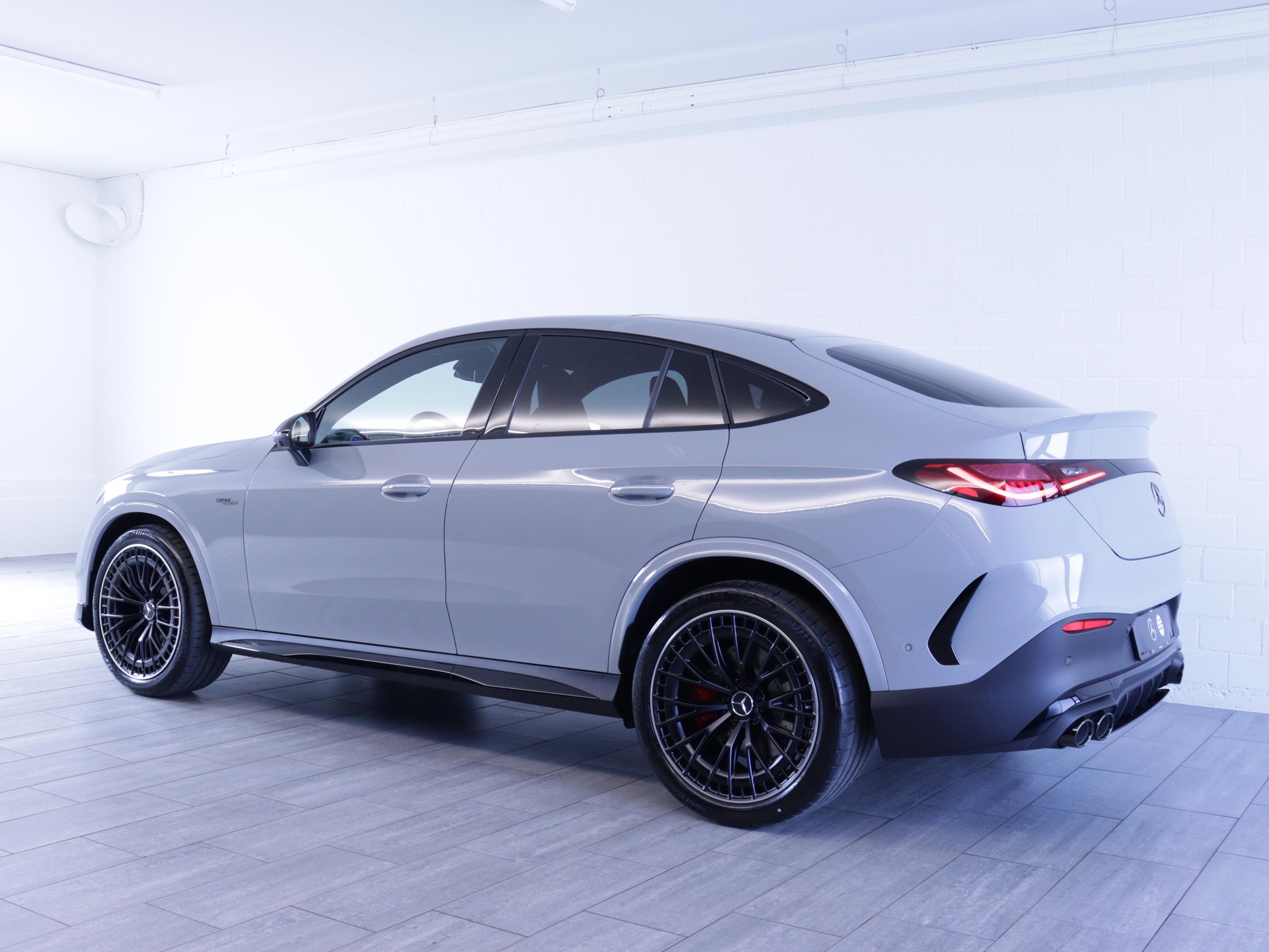 MERCEDES-BENZ GLC 43 AMG Executive Edition 4matic Coupé-image-4
