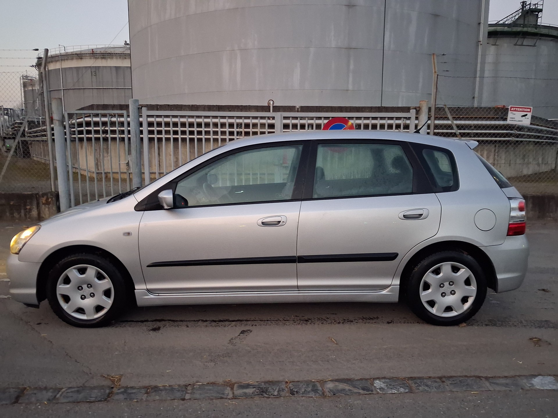 HONDA Civic 1.6i LS-image-6